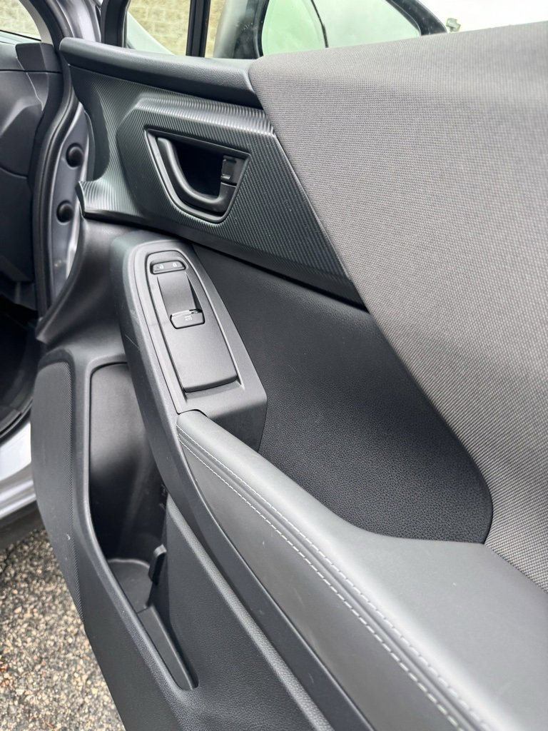 Used 2024 Subaru Crosstrek 2.0i Premium image 13