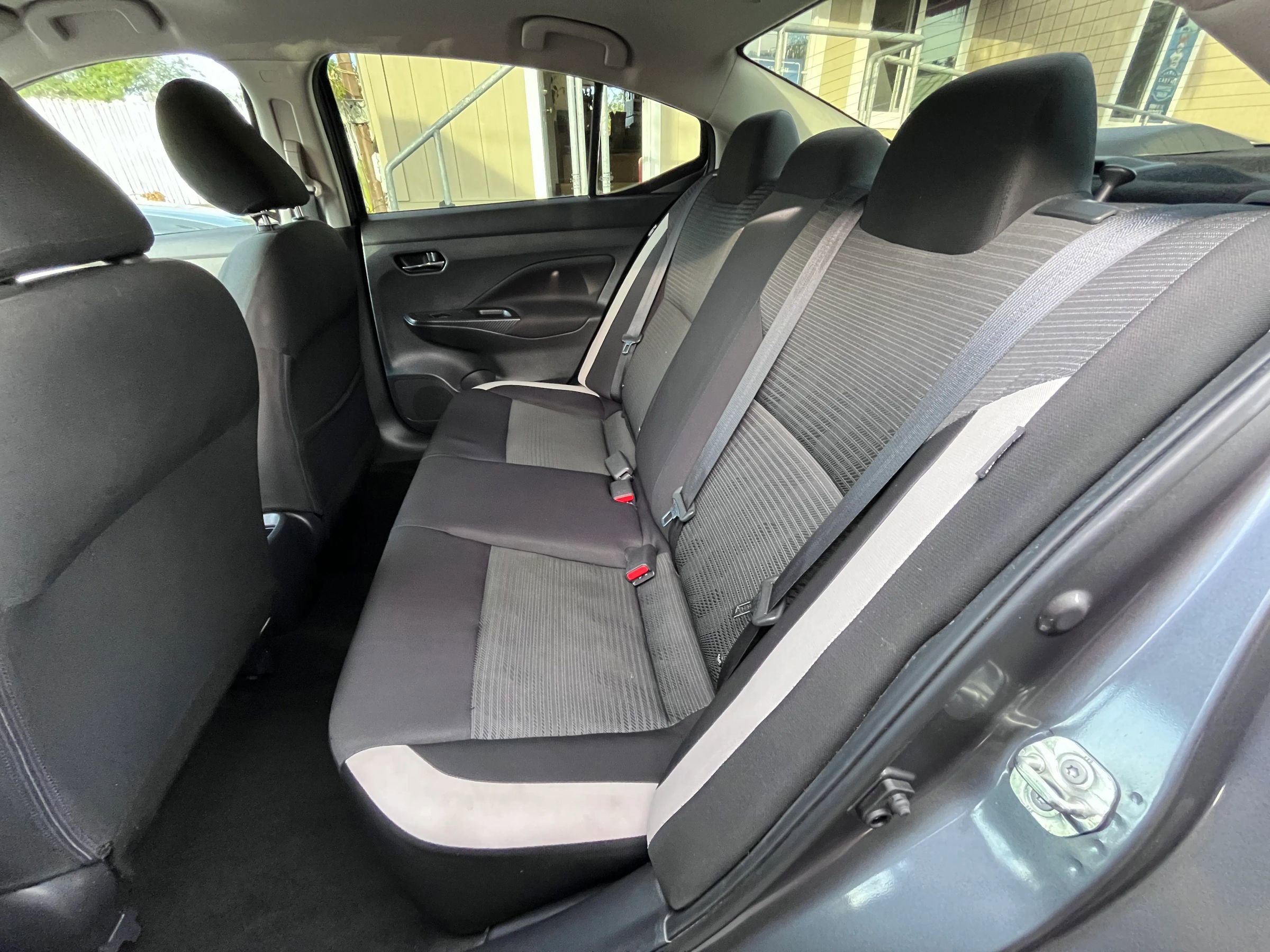 Used 2021 Nissan Versa SV image 15