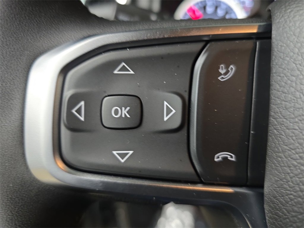 New 2026 RAM 1500 4x4 Crew Cab image 17