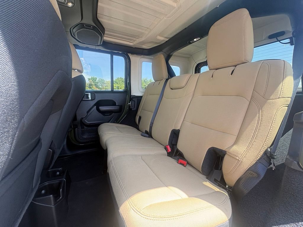 Used 2020 Jeep Wrangler Unlimited Sport S AWD/4WD image 25