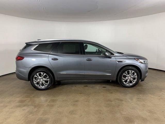Used 2021 Buick Enclave Avenir w/ Avenir Technology Package AWD/4WD image 7