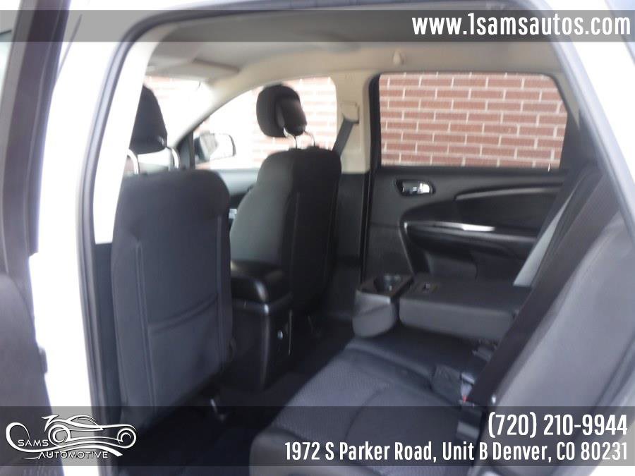 Used 2017 Dodge Journey SE image 19