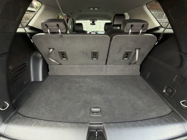 Used 2020 Chevrolet Traverse RS FWD image 33