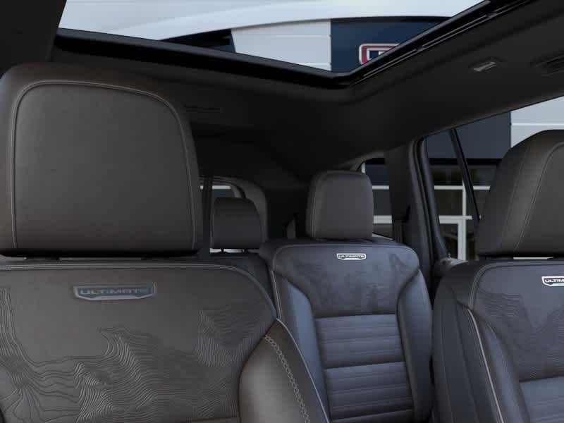 New 2026 GMC Acadia Denali Ultimate w/ LPO, Floor Liner Package AWD/4WD image 24