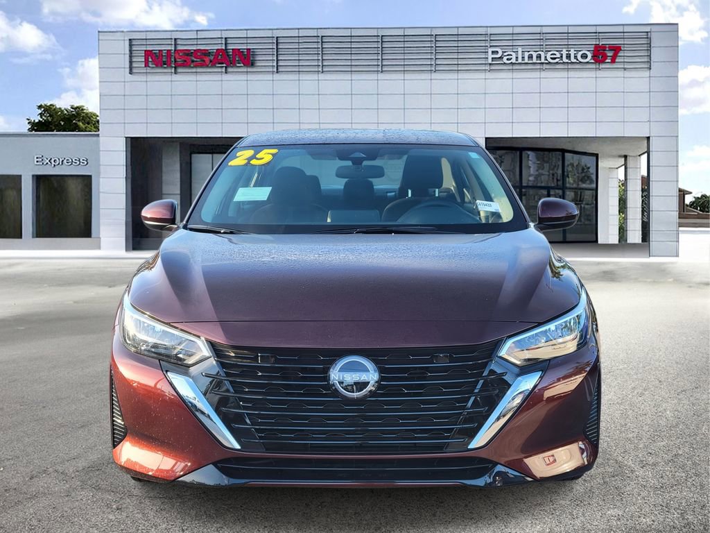 Used 2025 Nissan Sentra SV image 2