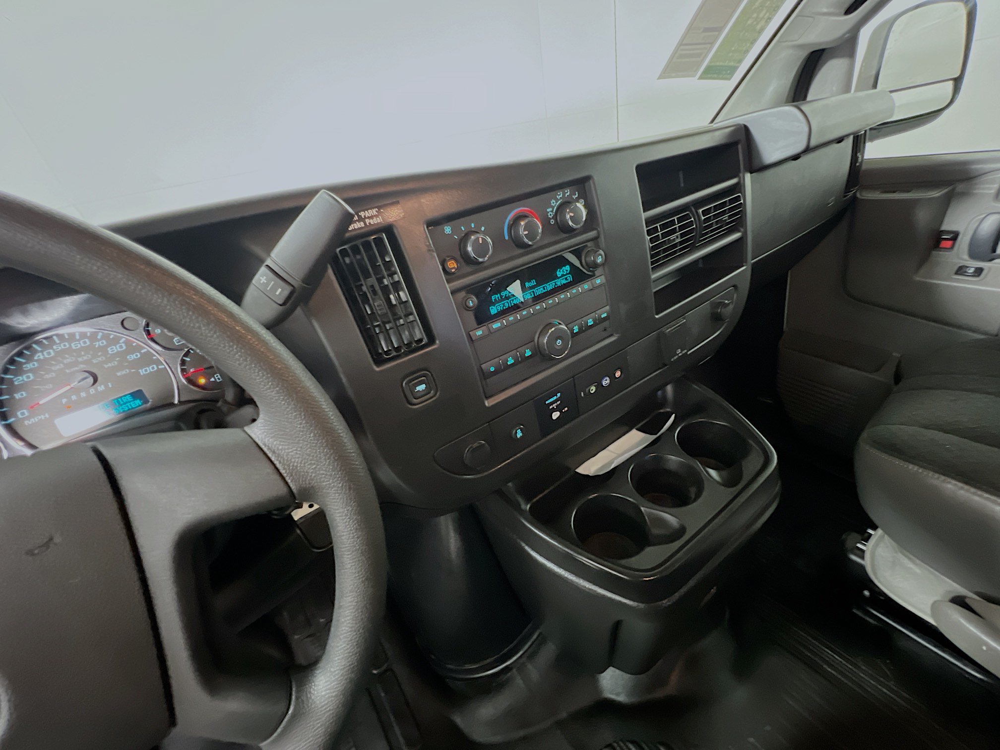 Used 2025 Chevrolet Express 2500 w/ Driver Convenience Package RWD image 21