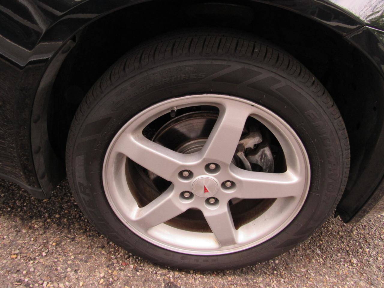 Used 2008 Pontiac G6 Sedan w/ Sport Package FWD image 11