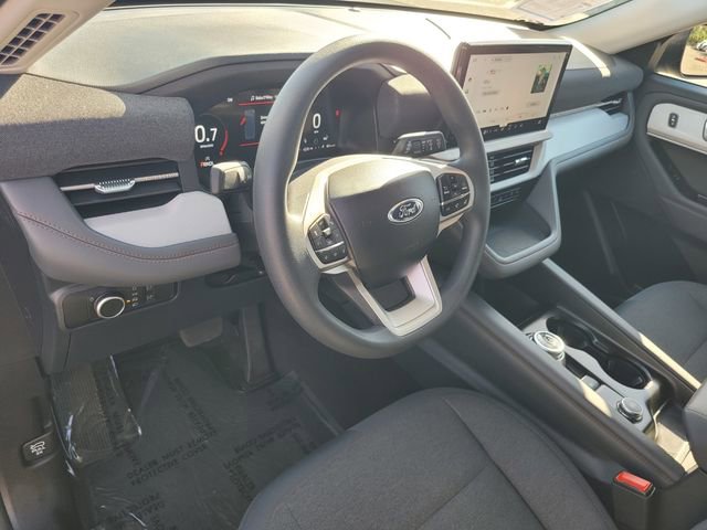 Used 2026 Ford Explorer Active AWD/4WD image 9