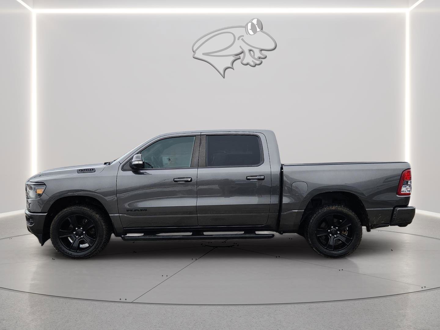 Used 2020 RAM 1500 Big Horn image 2