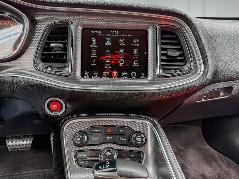 Used 2016 Dodge Challenger SRT Hellcat image 23