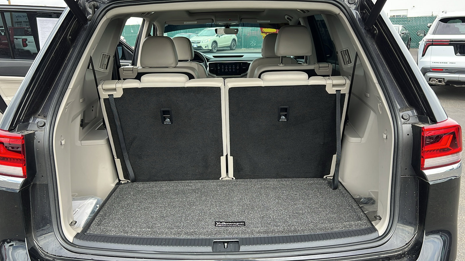 Used 2022 Volkswagen Atlas SE image 11