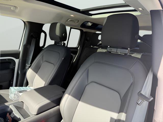 New 2026 Land Rover Defender 110 S AWD/4WD image 19