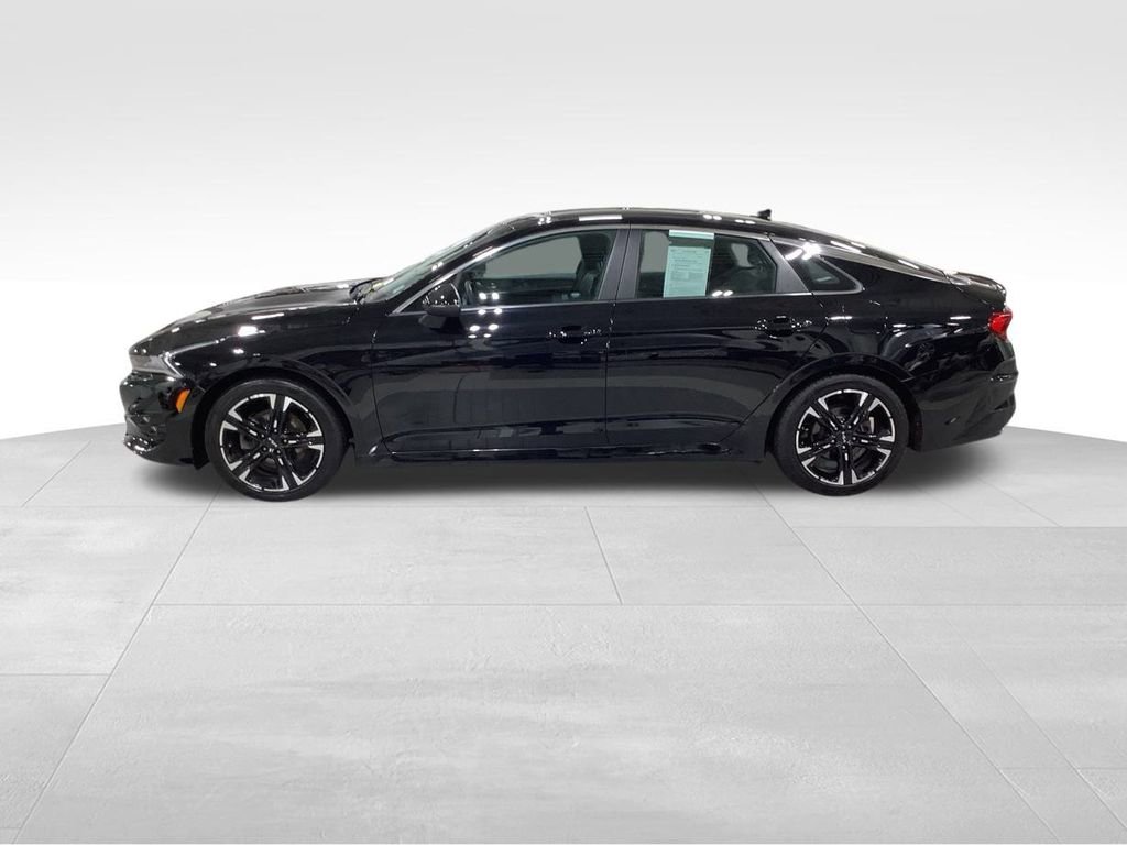 Used 2022 Kia K5 GT-Line image 10
