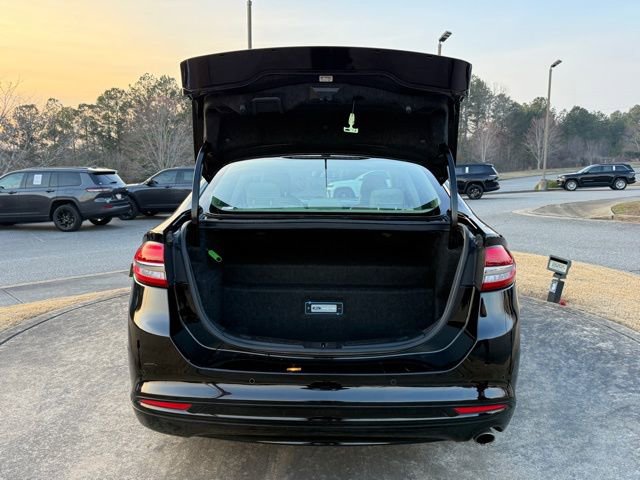 Used 2017 Ford Fusion Energi Platinum image 33