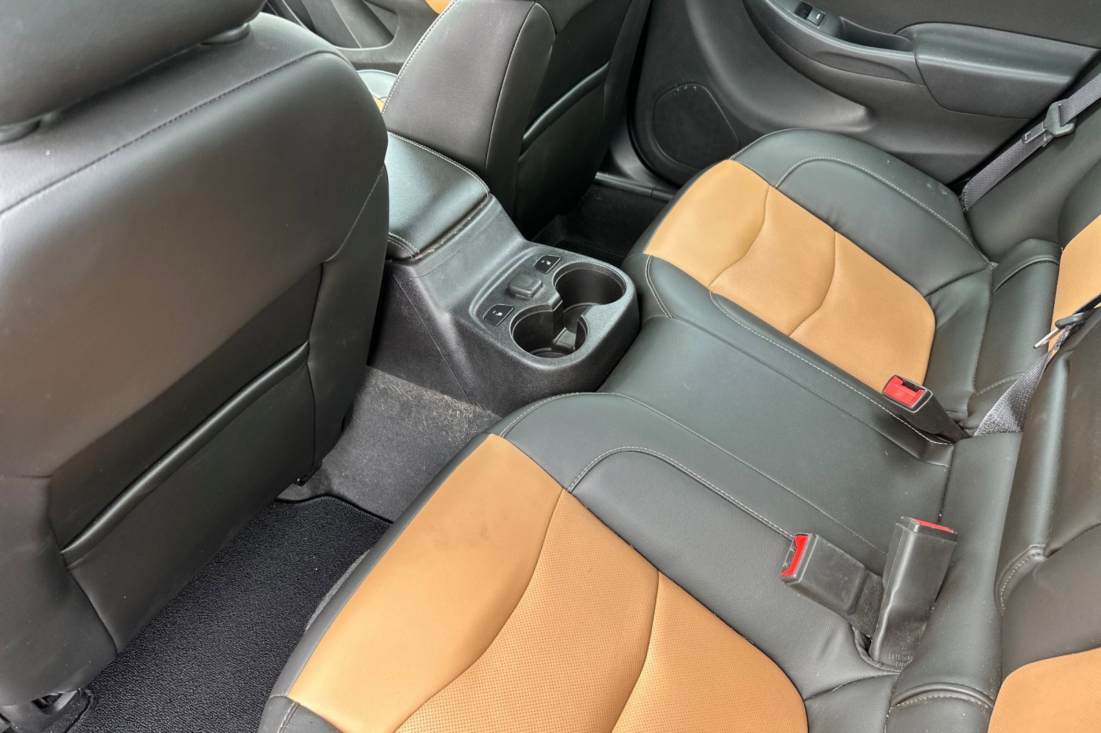 Used 2017 Chevrolet Volt Premier w/ Driver Confidence II Package image 15