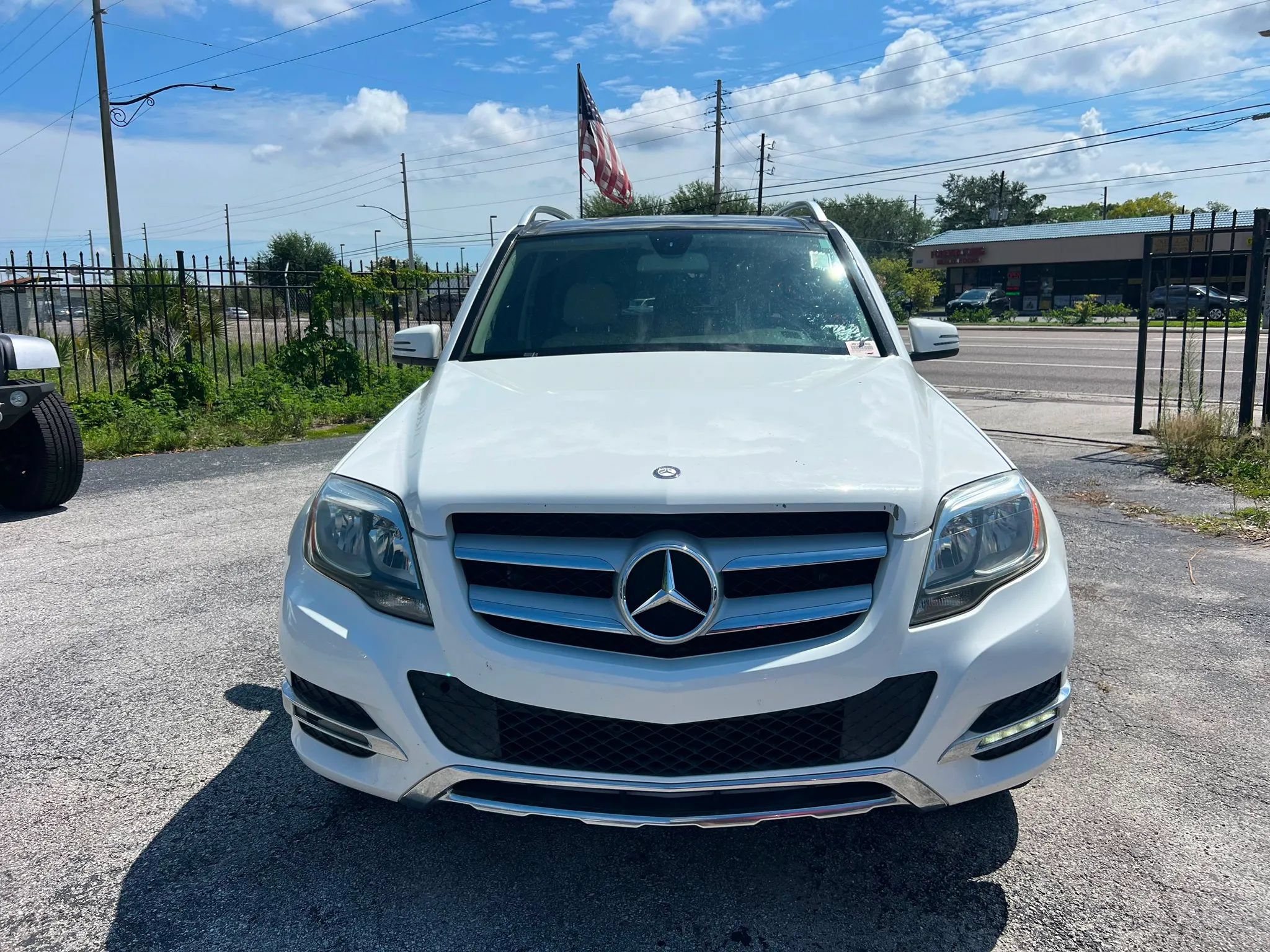 Used 2015 Mercedes-Benz GLK 350 2WD image 3