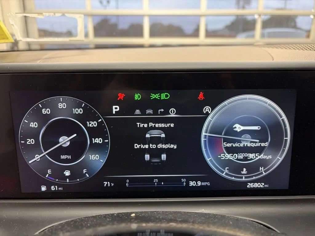 Used 2024 Kia Seltos EX FWD image 22