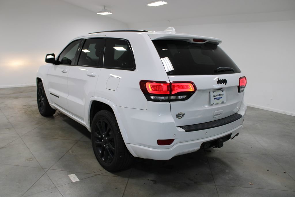 Used 2020 Jeep Grand Cherokee Altitude image 7