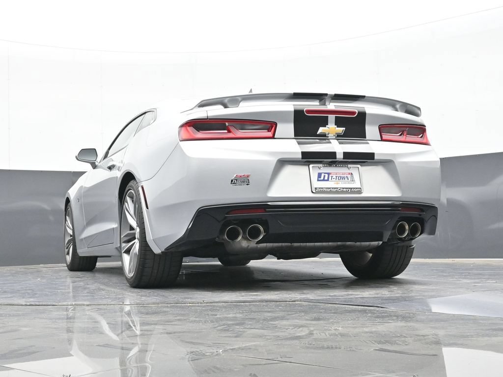 Used 2018 Chevrolet Camaro SS RWD image 41