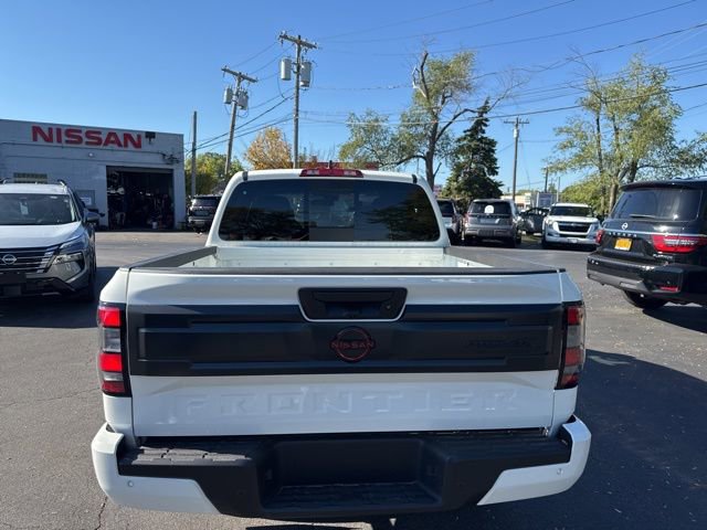 New 2025 Nissan Frontier PRO-4X image 3