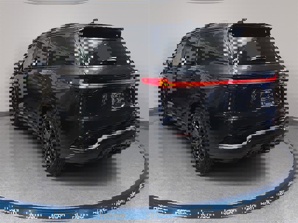 New 2026 Lexus TX 500h AWD image 8