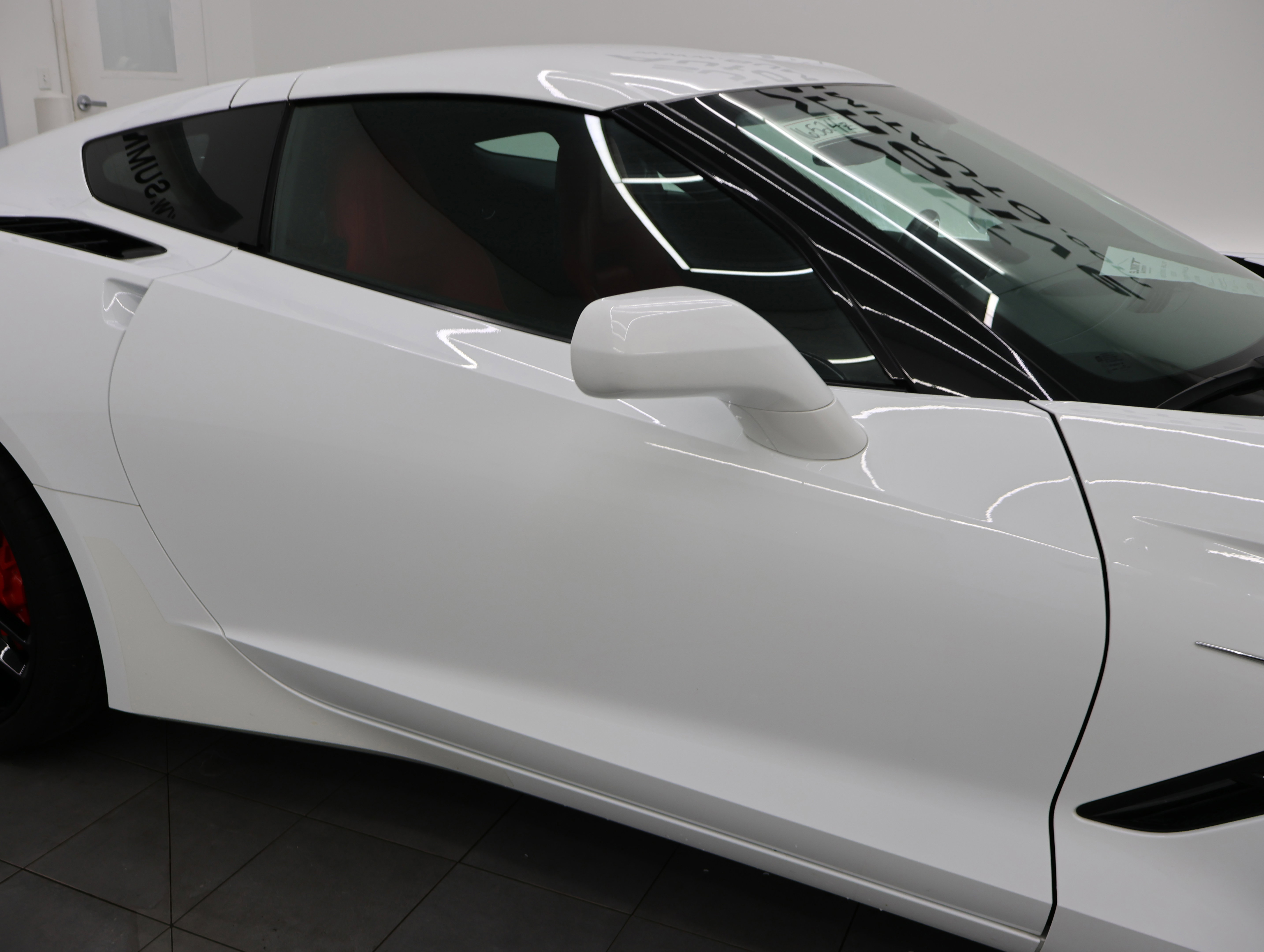 Used 2019 Chevrolet Corvette Stingray Coupe w/ 1LT RWD image 21