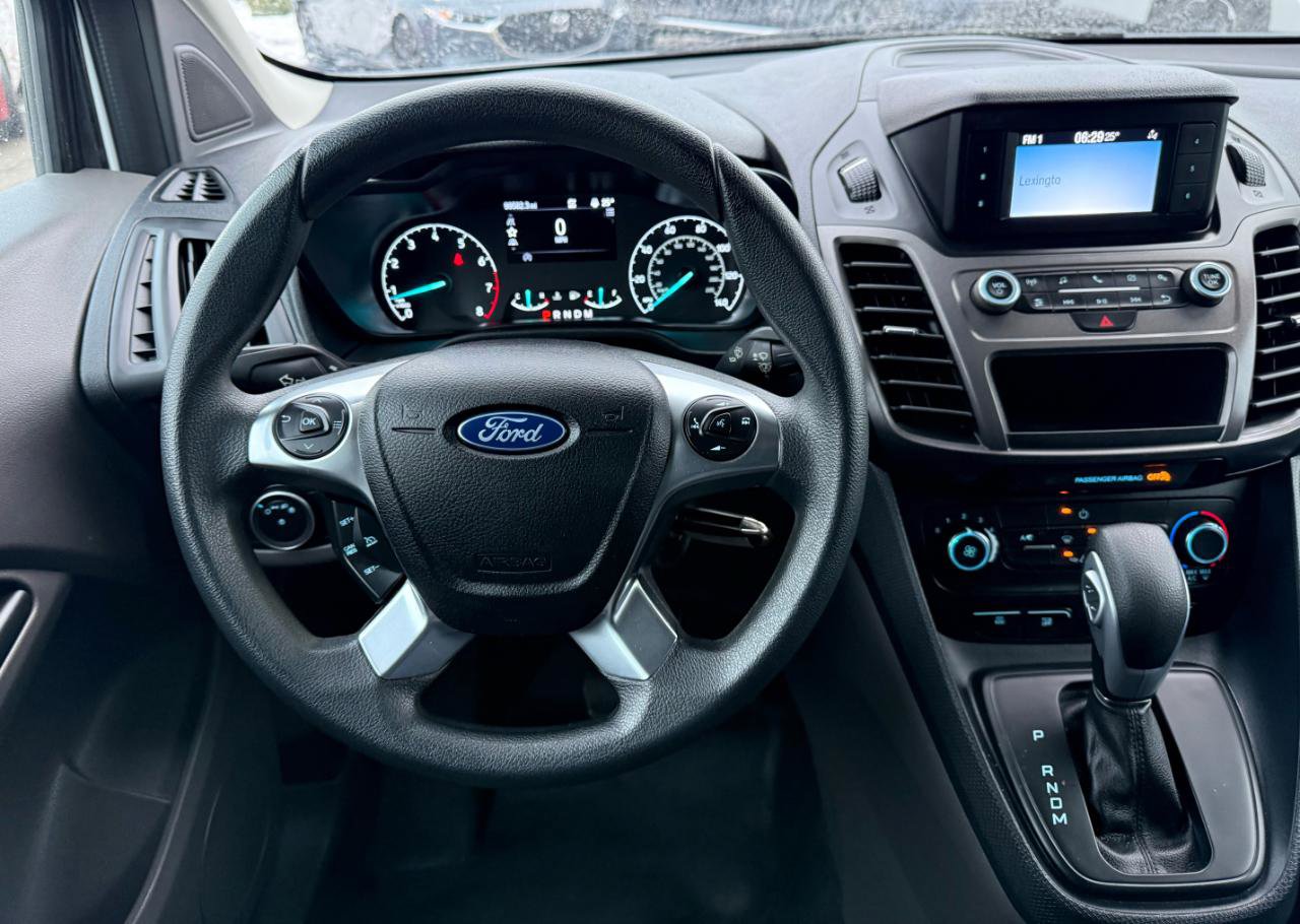Used 2022 Ford Transit Connect XL image 17