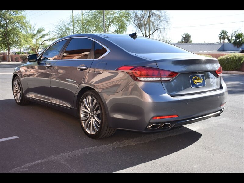 Used 2015 Hyundai Genesis 5.0 RWD image 6