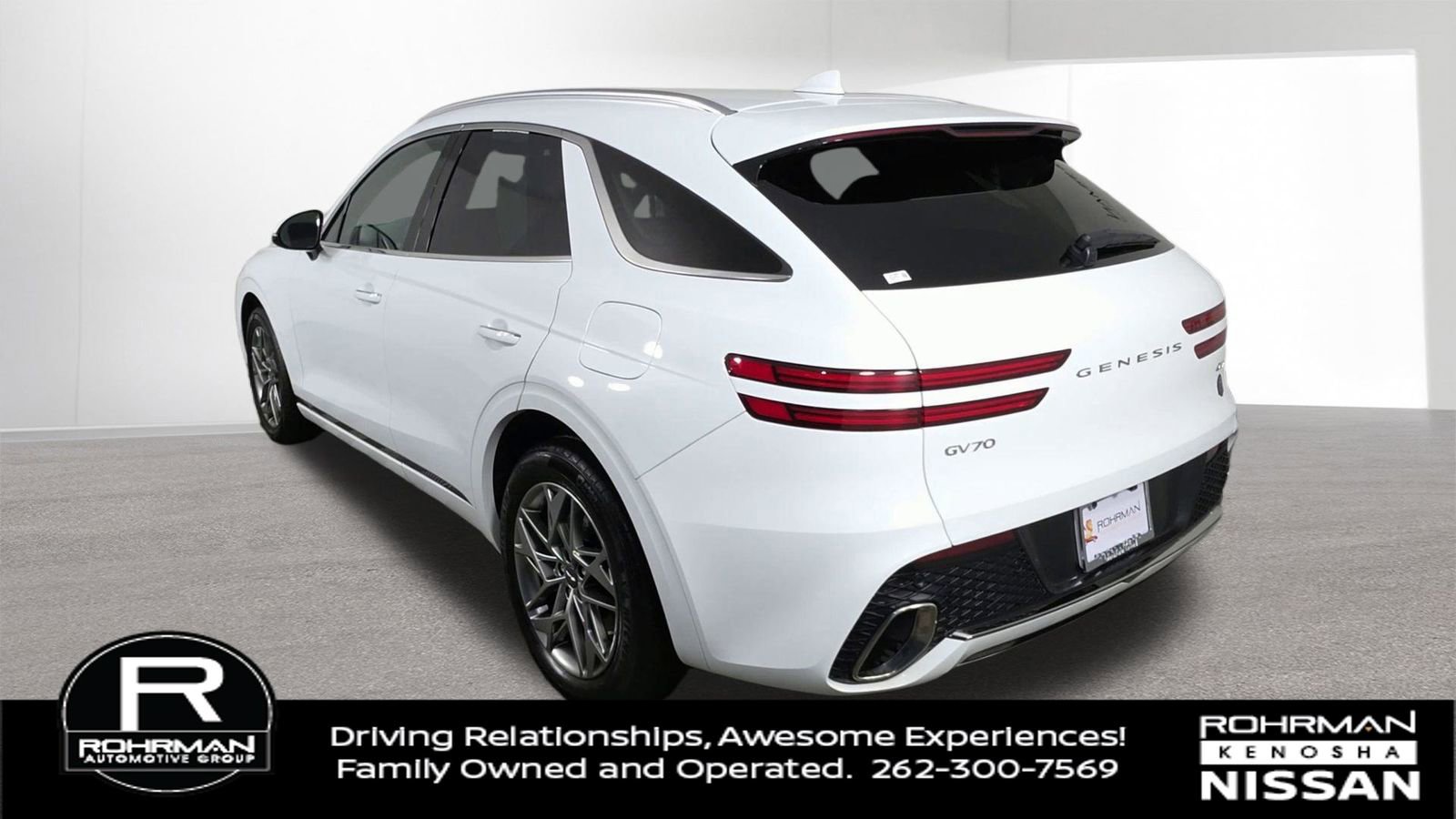 Used 2025 Genesis GV70 2.5T image 8