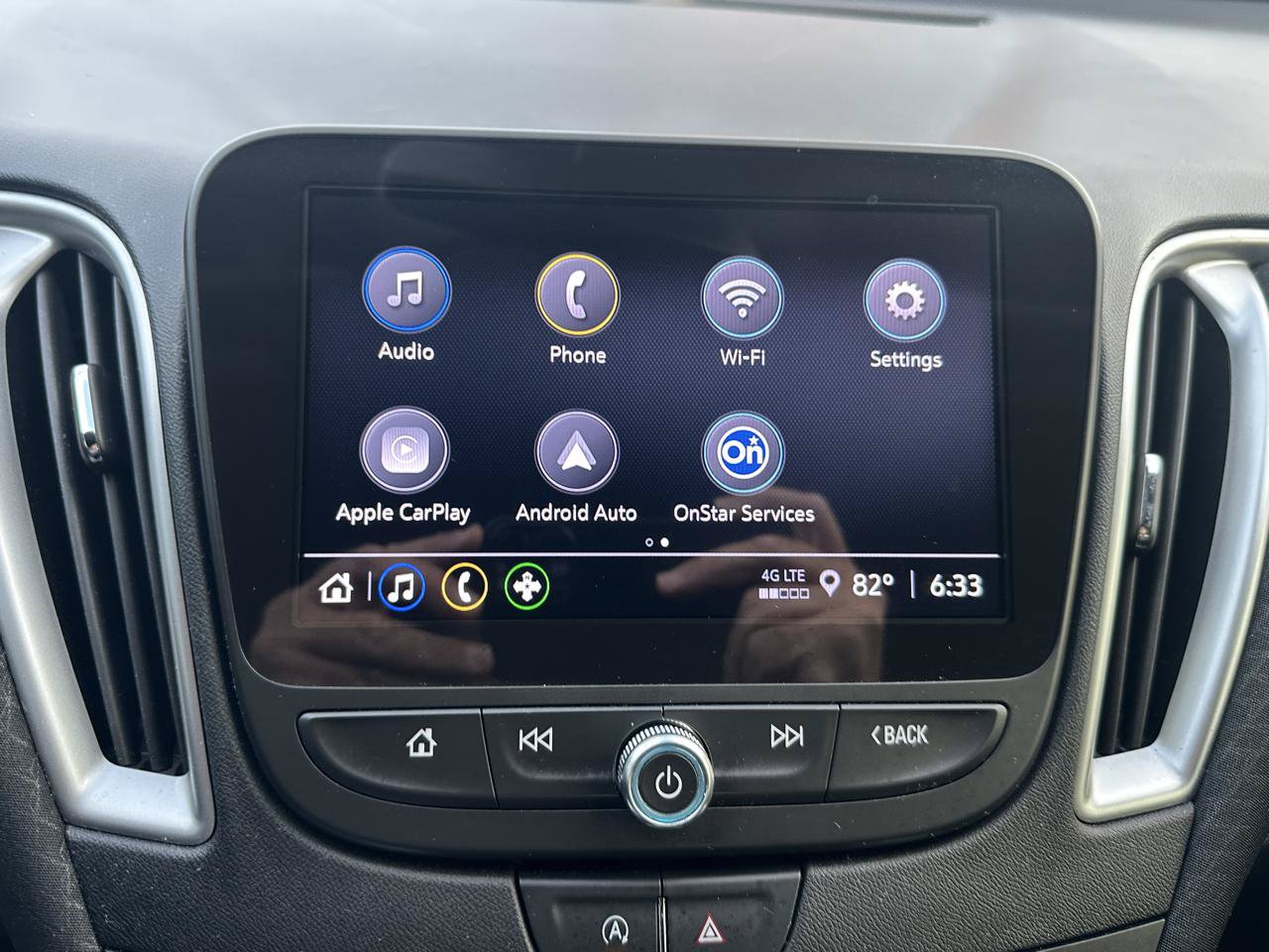 Used 2021 Chevrolet Malibu RS FWD image 12