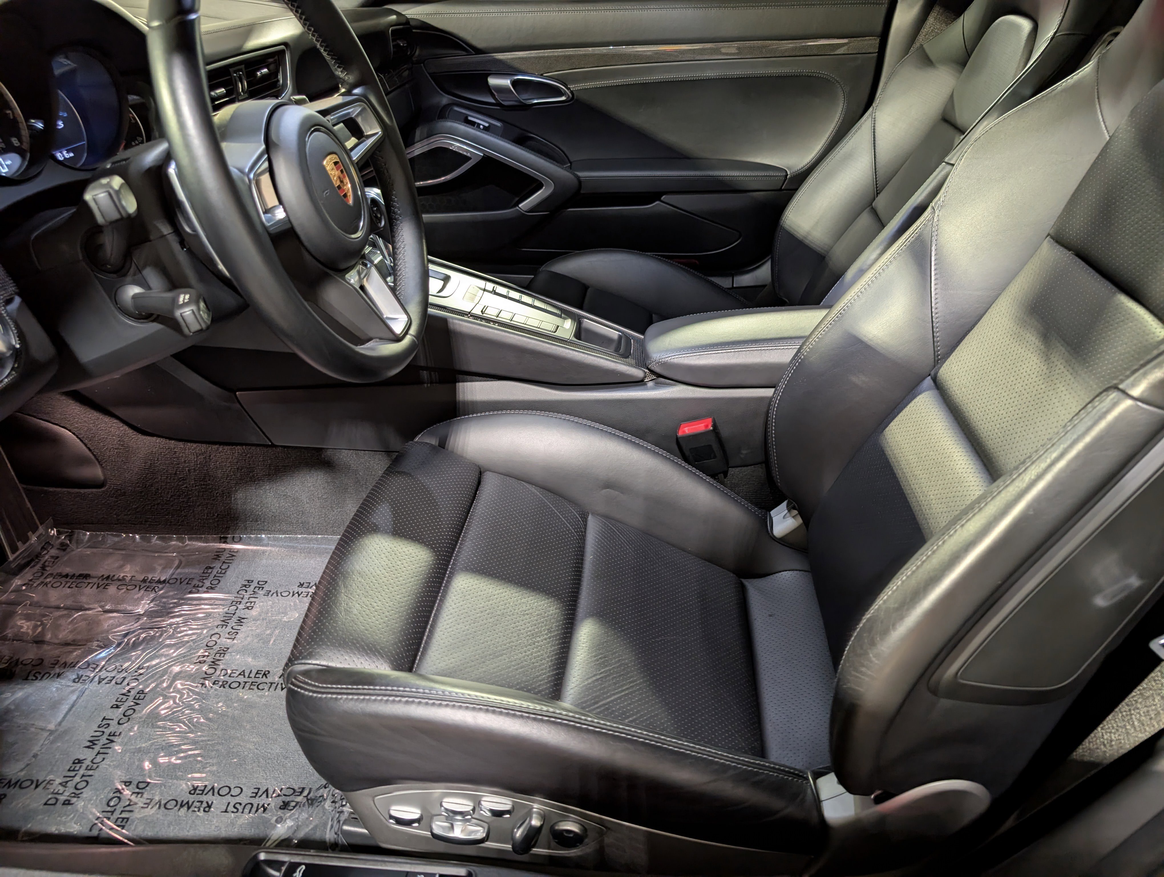 Certified 2019 Porsche 911 Turbo S AWD/4WD image 4