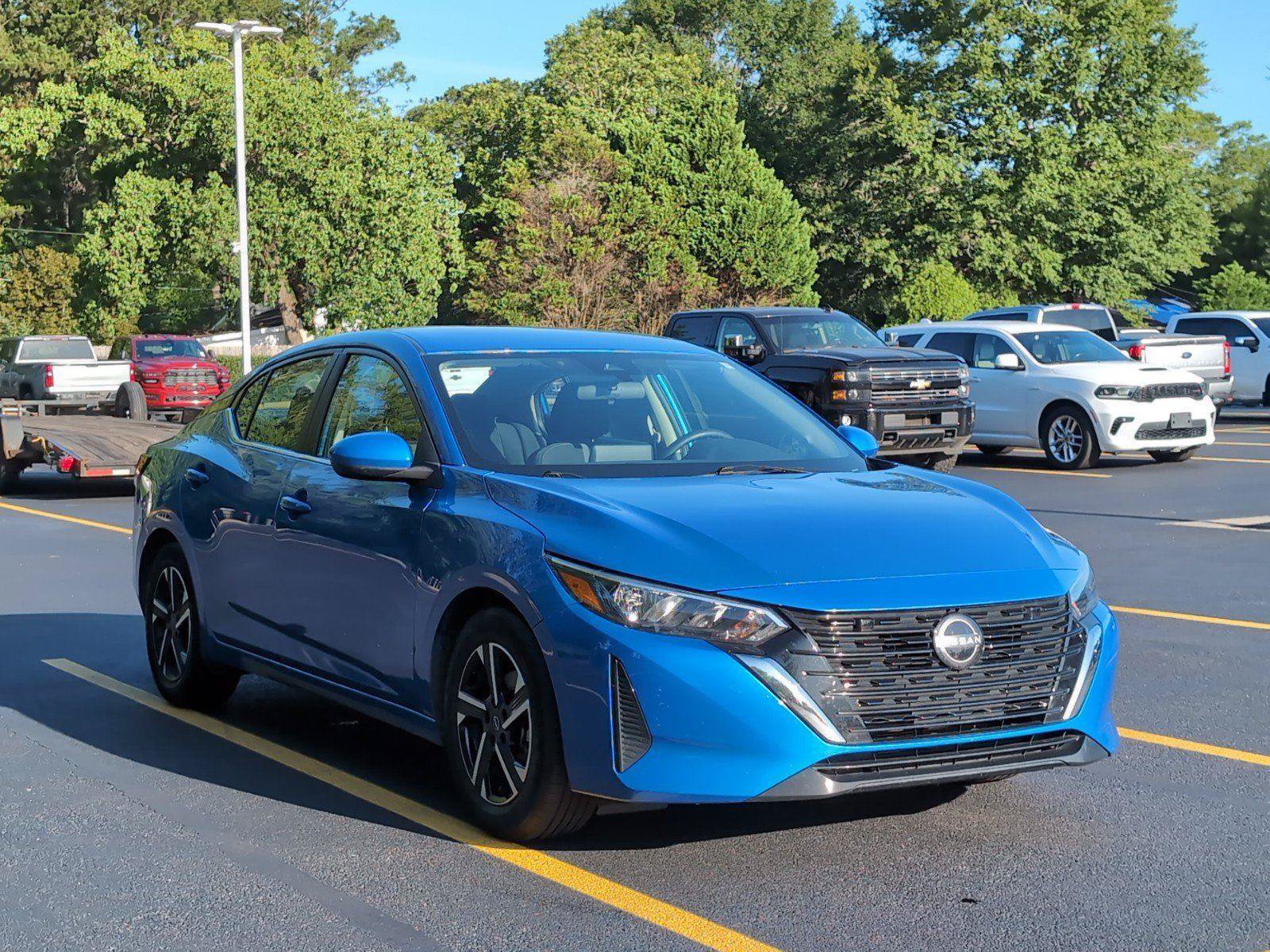 Used 2024 Nissan Sentra SV FWD image 9