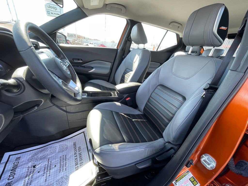 Used 2023 Nissan Kicks SR w/ SR Premium Package image 10