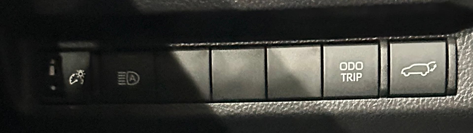 Used 2025 Toyota RAV4 Limited FWD image 64