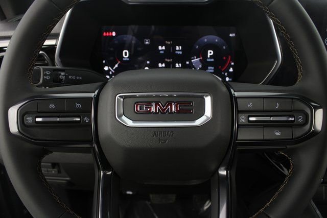 New 2026 GMC Canyon AT4 w/ Off-Road Front Bumper Package image 12