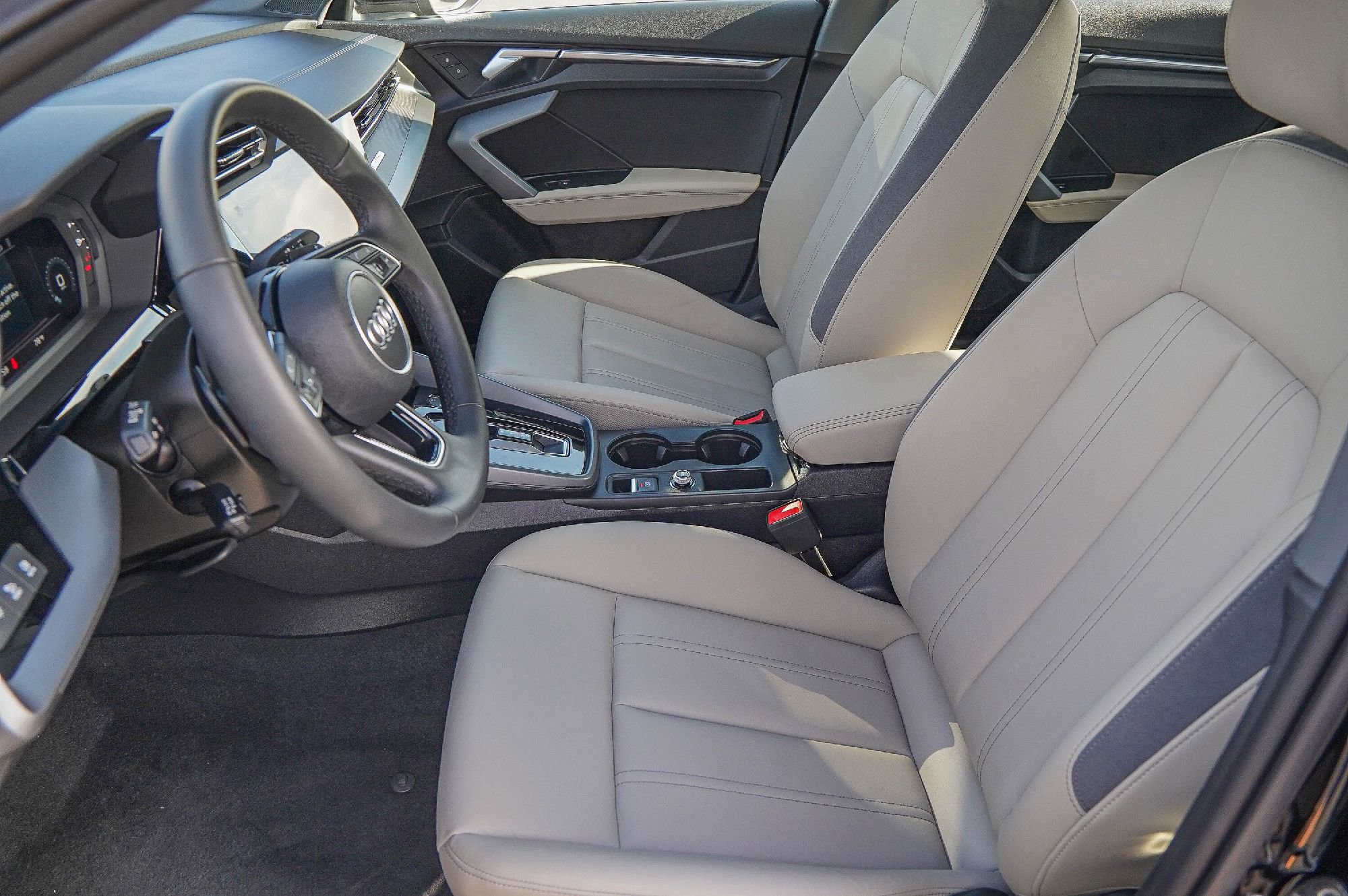 Certified 2025 Audi A3 2.0T Premium w/ Convenience Package image 9