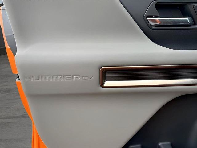 New 2024 GMC Hummer EV 3X w/ LPO, Illumination Package AWD/4WD image 32
