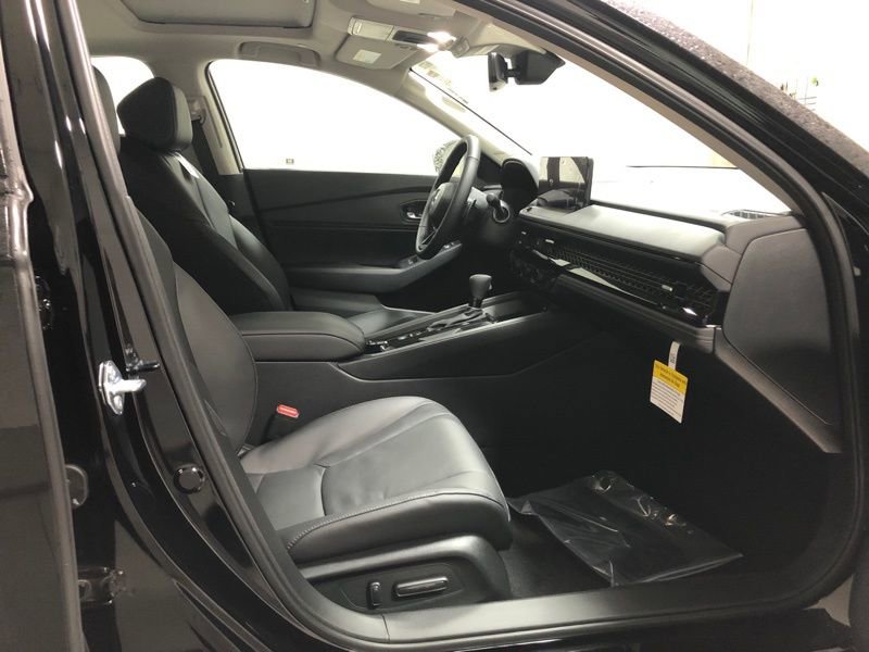 New 2026 Honda Accord EX-L image 12