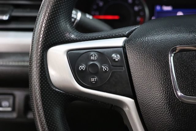 Used 2021 GMC Acadia SLE w/ Driver Convenience Package FWD image 19
