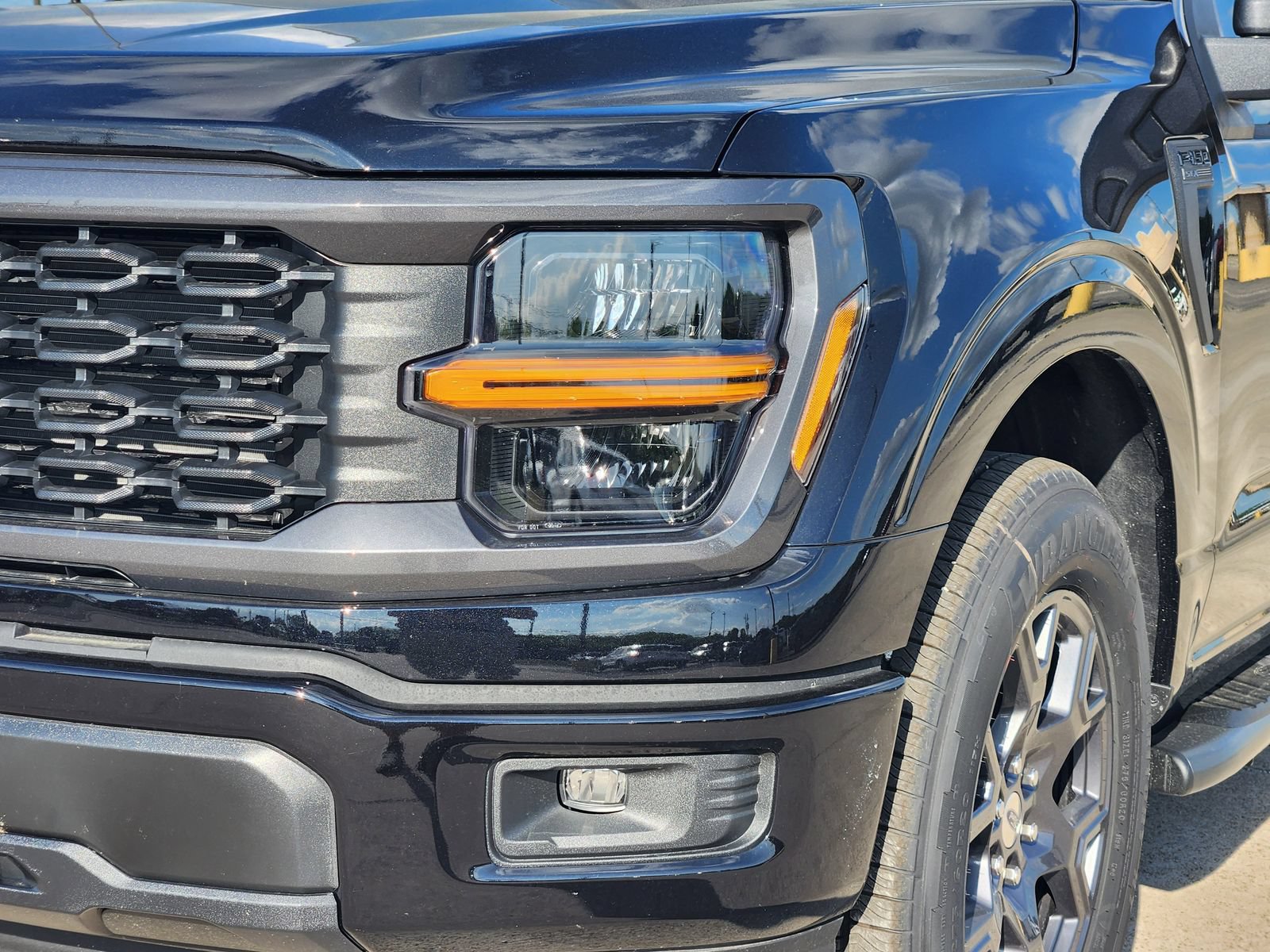 New 2026 Ford F150 STX w/ Equipment Group 200A RWD image 10