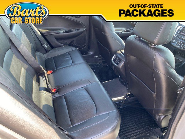 Used 2017 Chevrolet Malibu LT w/ Leather Package image 11