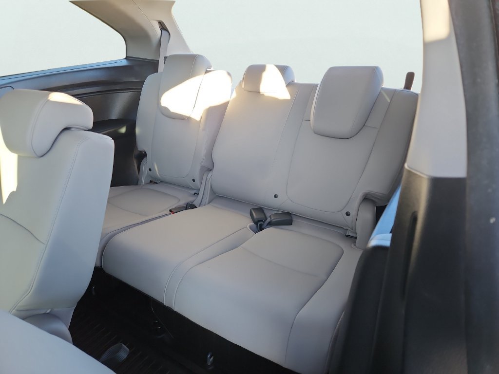 Used 2018 Honda Odyssey EX-L image 36