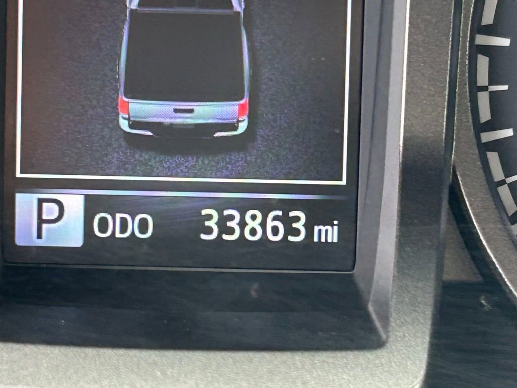 Used 2023 Toyota Tacoma TRD Off-Road w/ TRD Premium Off Road Package image 15