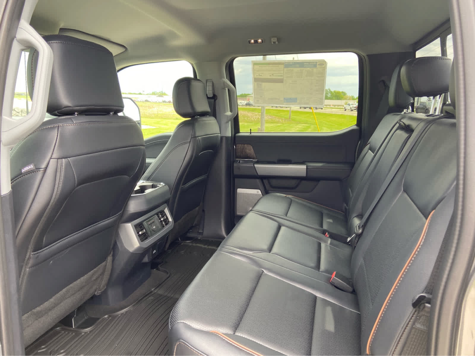 New 2026 Ford F350 Lariat AWD/4WD image 12
