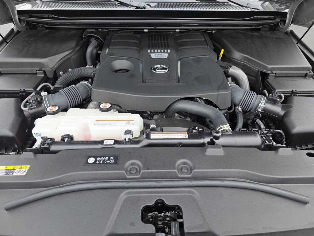 Used 2024 Lexus GX 550 w/ Accessory Package (Z1) image 16