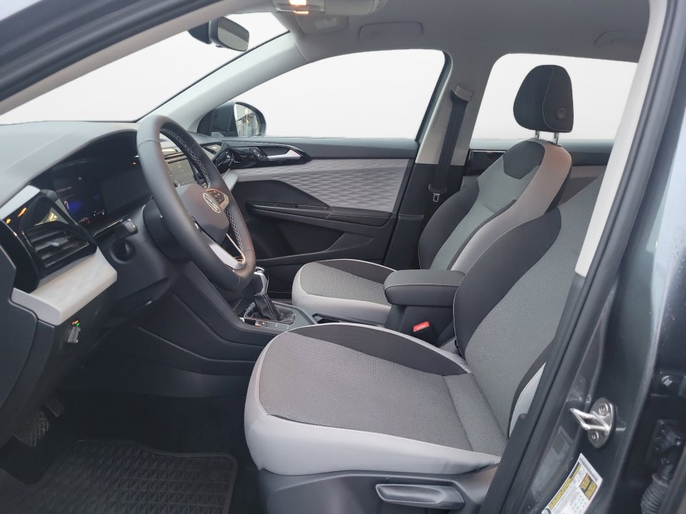 Certified 2024 Volkswagen Taos S image 11