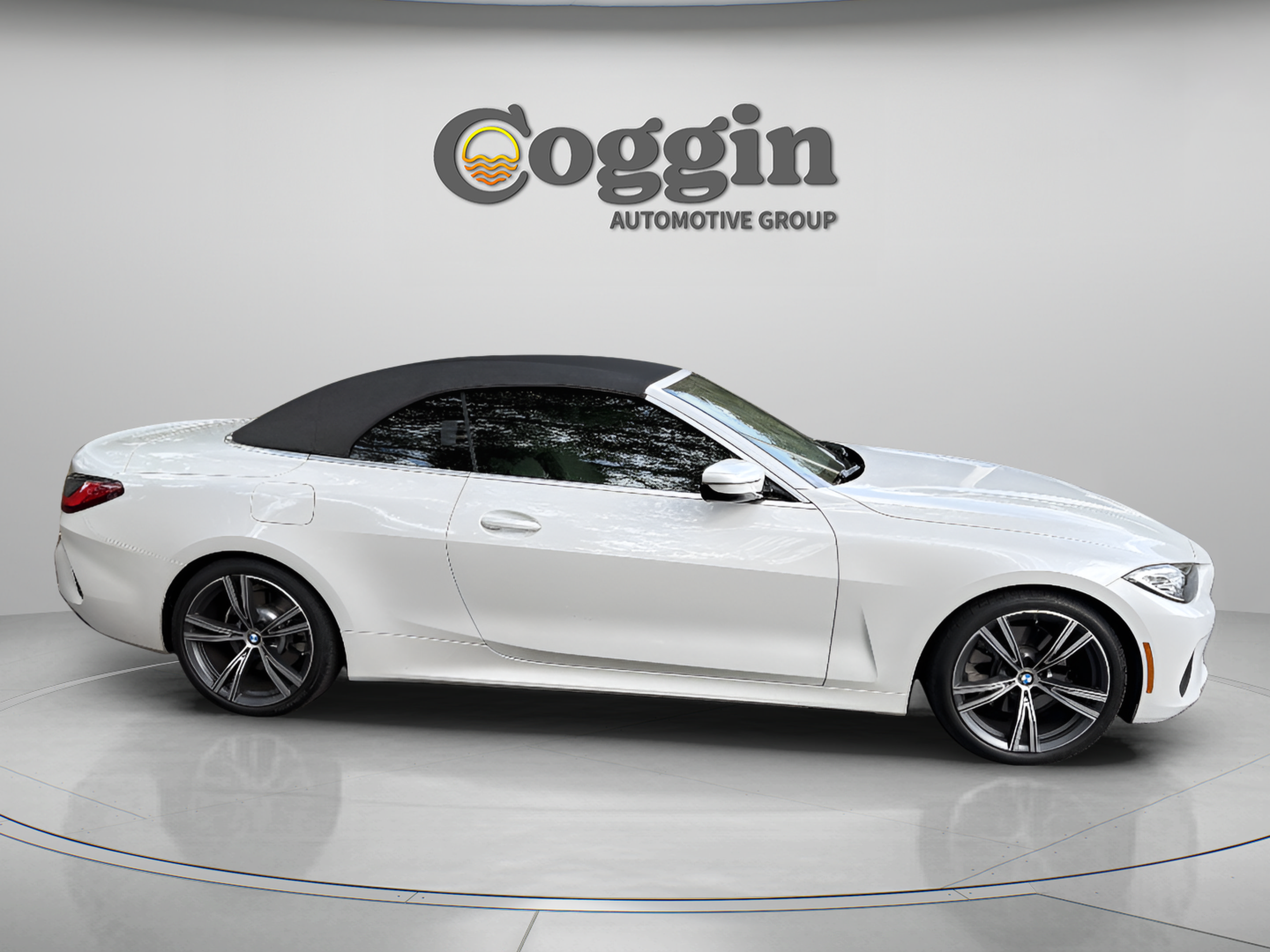 Used 2022 BMW 430i Convertible w/ Premium Package 2 RWD image 9