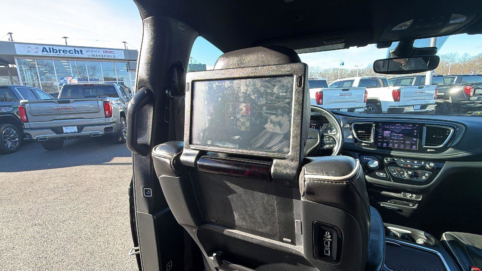 Used 2019 Chrysler Pacifica Limited w/ Advanced Safetytec Group image 27