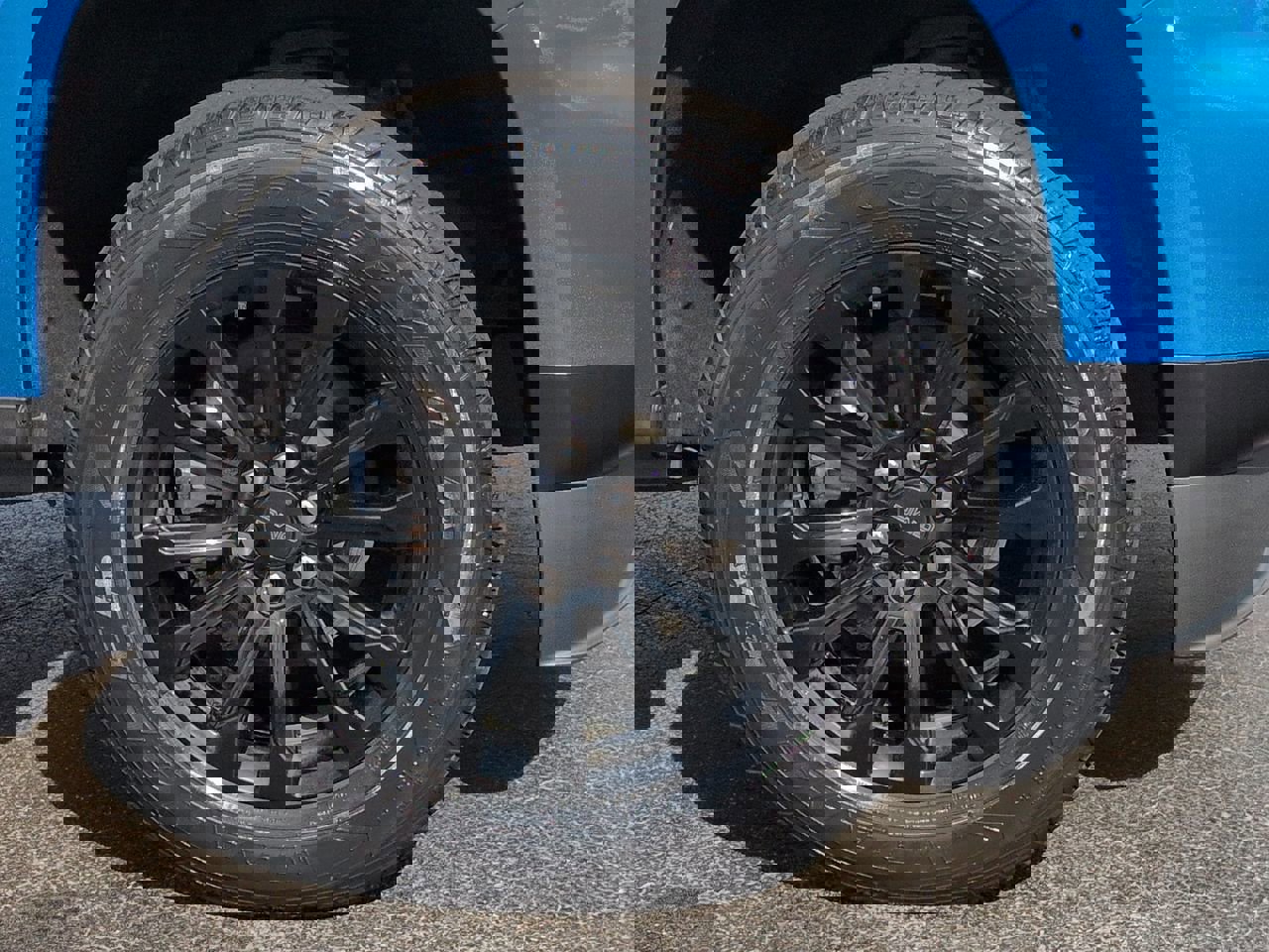 Used 2022 GMC Canyon Elevation w/ Elevation Premium Package image 11