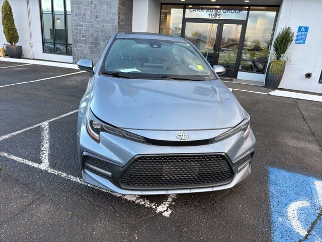 Used 2020 Toyota Corolla SE w/ SE Premium Package image 2